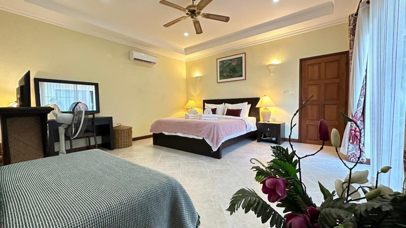 Bali Style Luxury View Talay Pool Close To & Walking Street Villa
