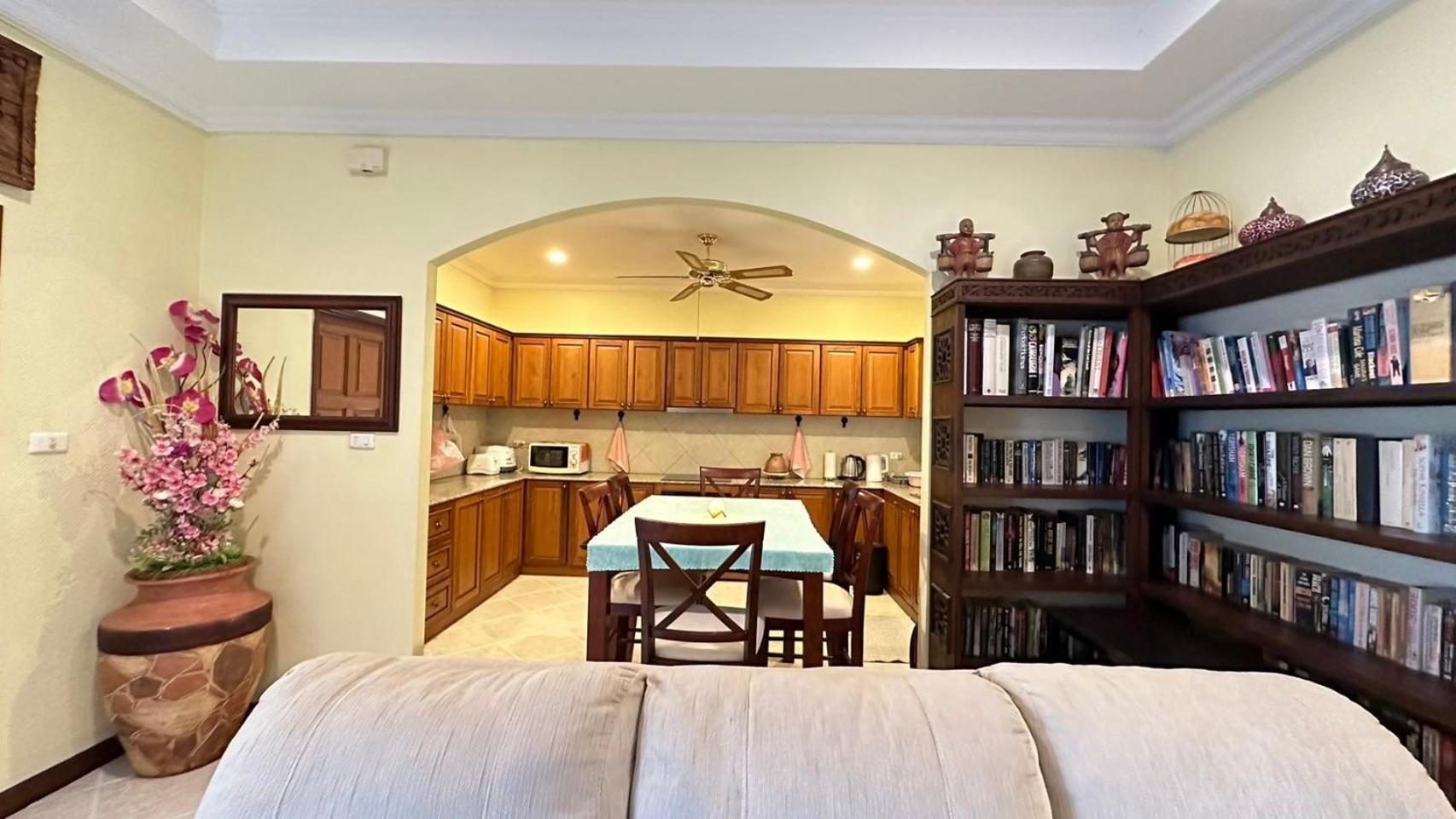Villa Bali Style Luxury View Talay Pool Close To & Walking Street Jomtien Beach